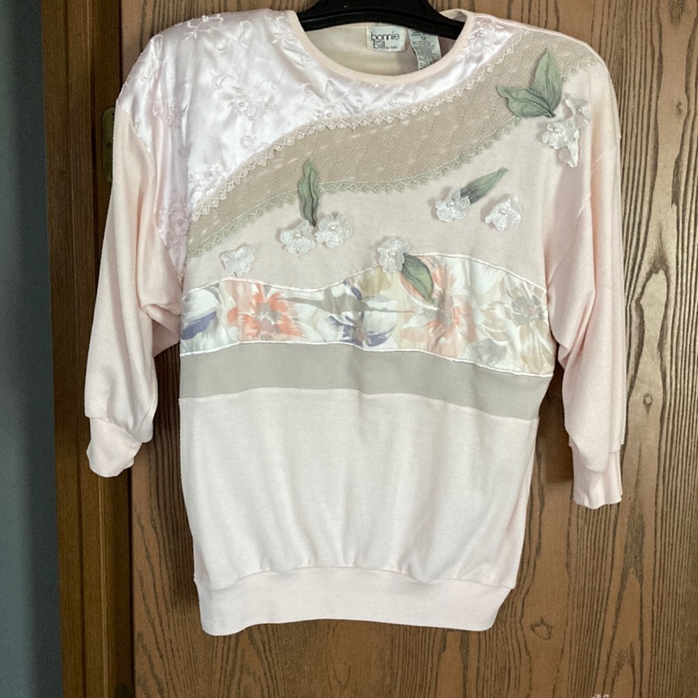 Vintage Bonnie and Bill by Holly Large Peach Satin and Lace Inlaid Top.